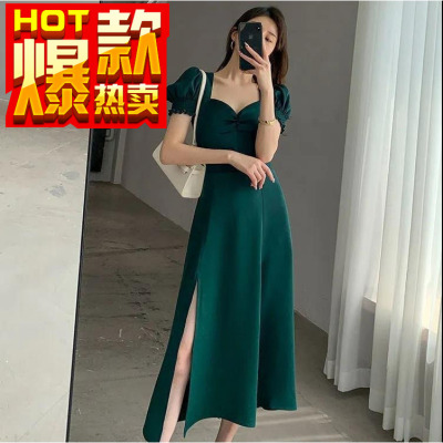 法式复古别致惊艳气质长裙子海边度假风沙滩红色连衣裙女夏高级感