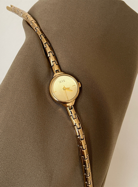 IEKE精致小圆盘复古清冷高级感彩色夏季细带时尚感职场女士石英表