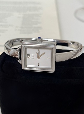 IEKE高端优雅女士精致手镯手表女韩系高级感小方盘气质简约小表盘