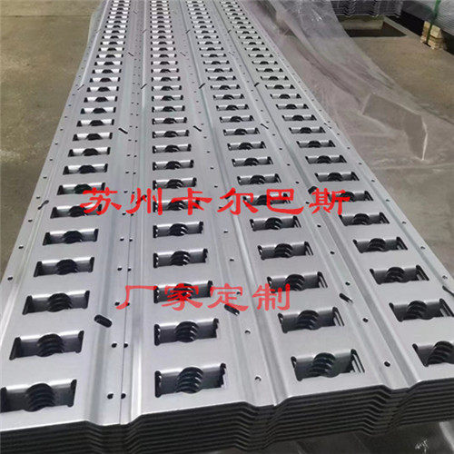 管货槽货车生产厂家卡槽两侧档货