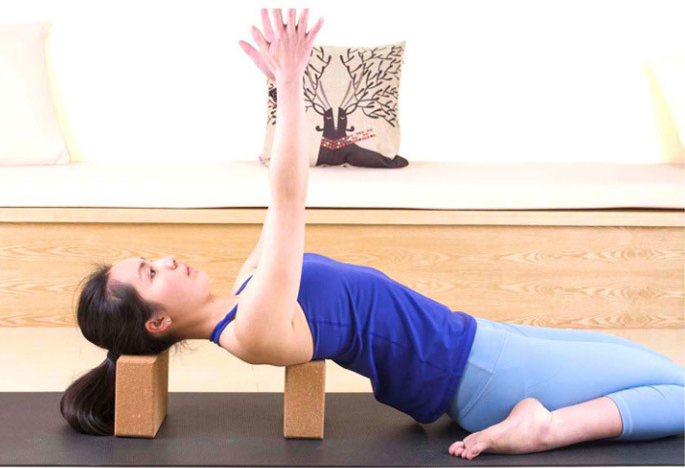 出口欧美瑜伽砖天然辅保无味软木