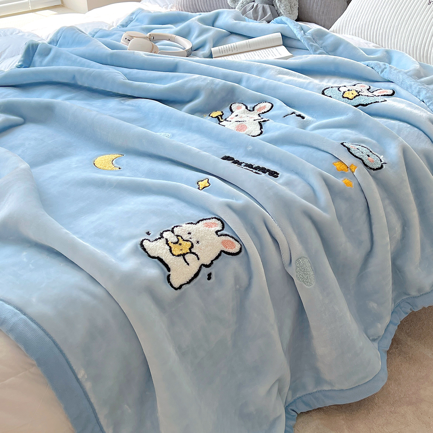 牛奶绒双层毛毯冬季加厚午睡沙发空调毯子儿童盖毯学生单人盖被子