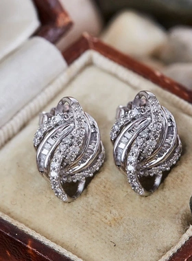 Delicate Bright Zirconia Stud Earrings for Women Engagement