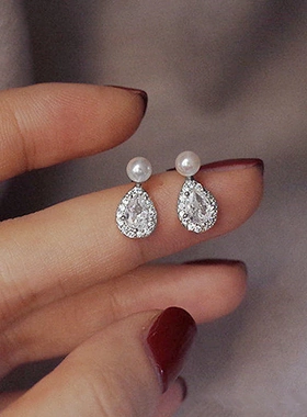 Dainty Delicate Stud Earrings Lady Engagement Jewelry with