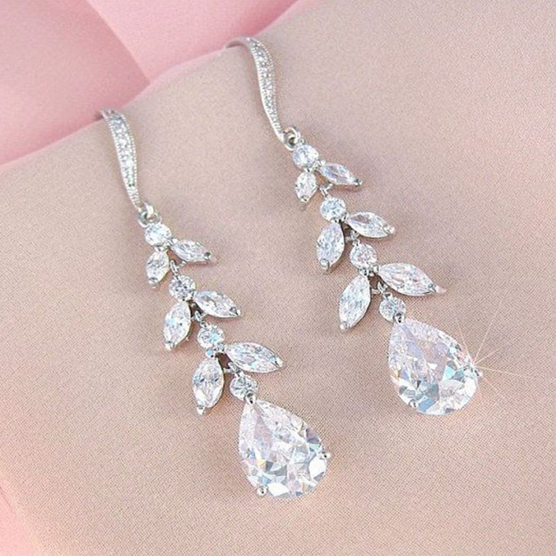 New Exquisite Tassel Drop Eardrop Female Long Leaf Bride