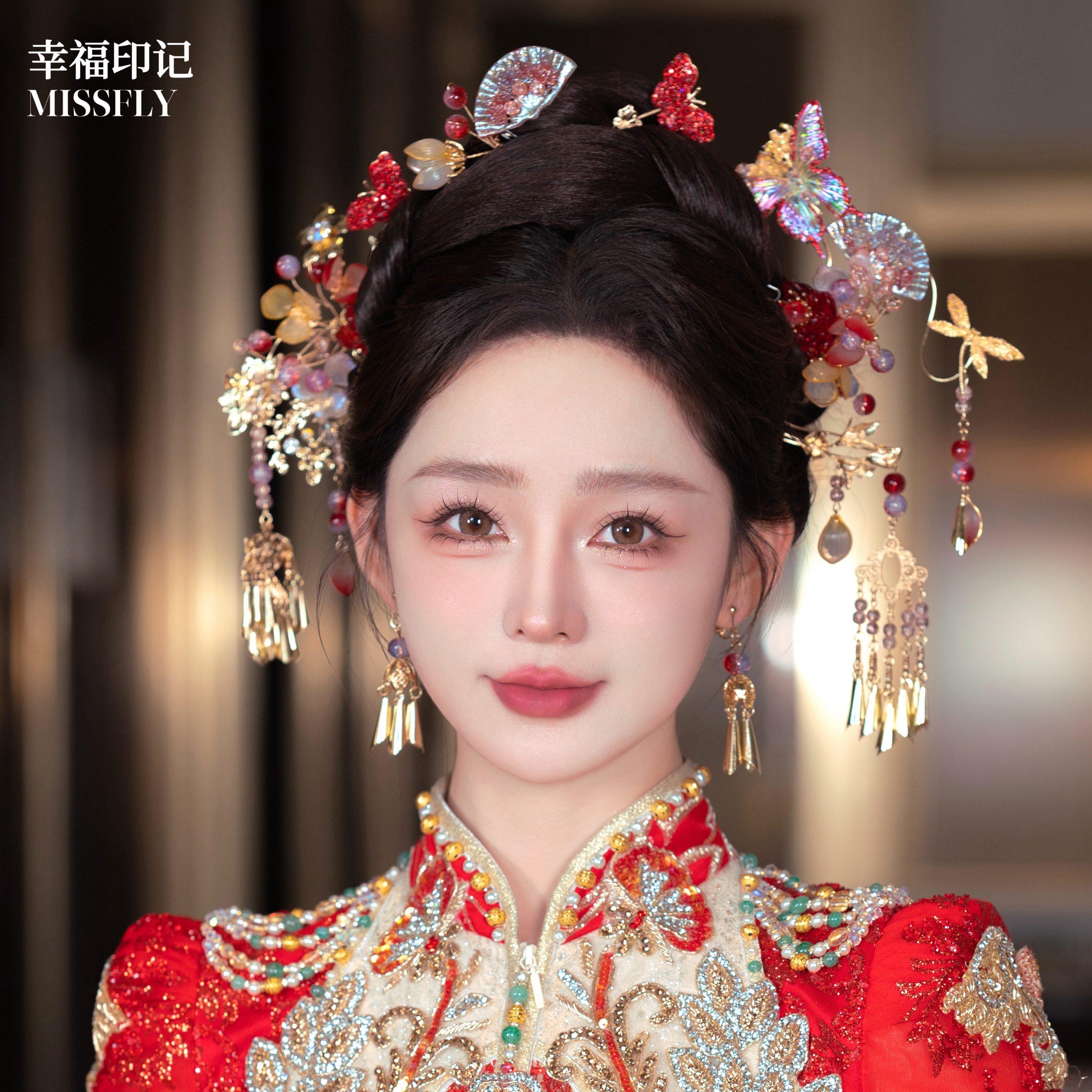 金红色百搭新中式新娘秀禾头饰扇子蝴蝶步摇减龄汉服晨袍旗袍发饰