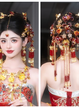 花朵后区金红色秀禾头饰新娘新中式奢华厚水凝胶重工高端款发饰