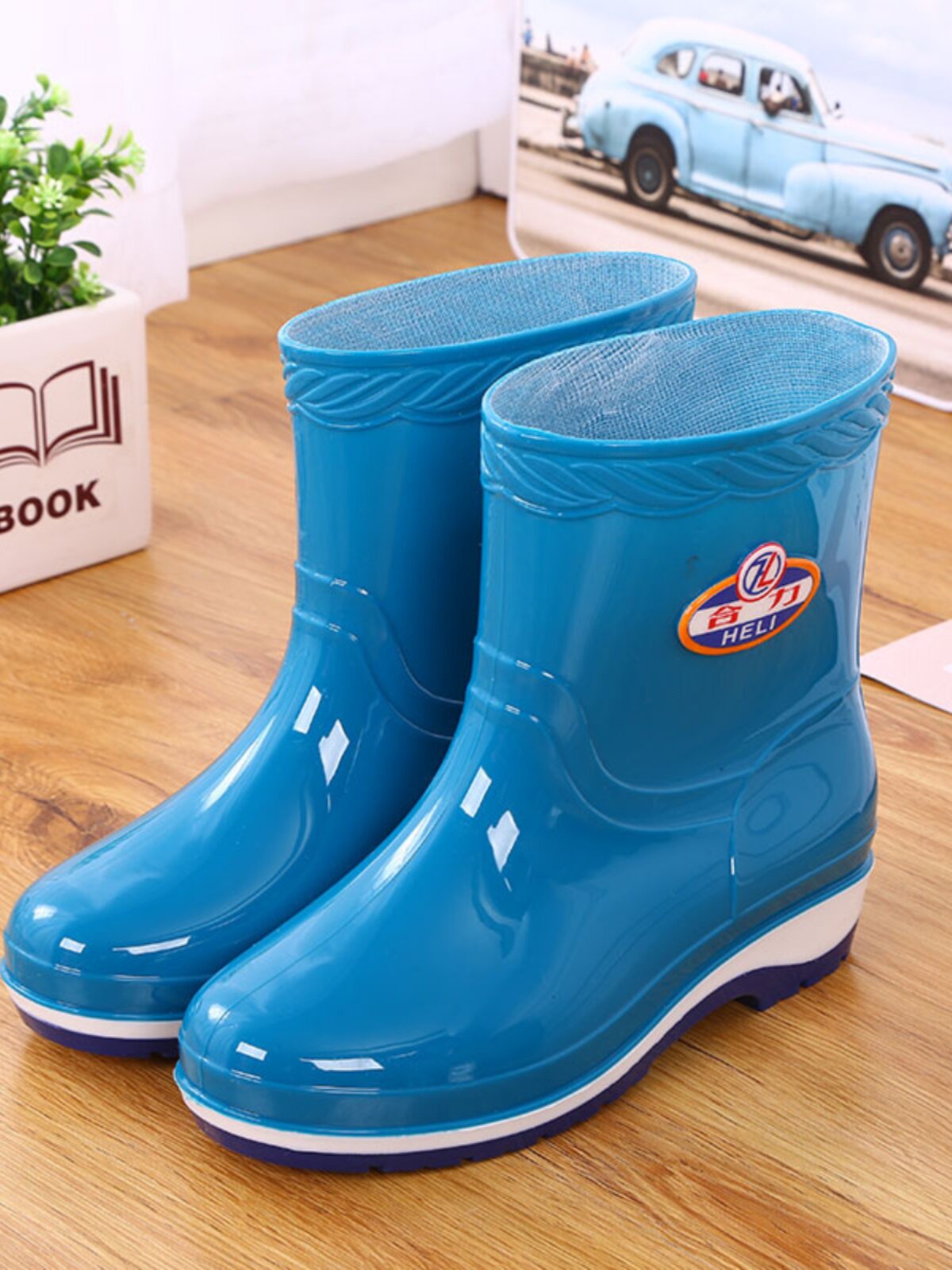 SHORT-TUBE RAIN BOOTS LADIES NON-SLIP WEAR-RESISTANT WATER SHOES COMFORTABLE WATERPROOF RUBBER SHOES PLUS VELVET WARM WATER BOOTS LABOR PROTECTION MID-TUBE RAIN BOOTS