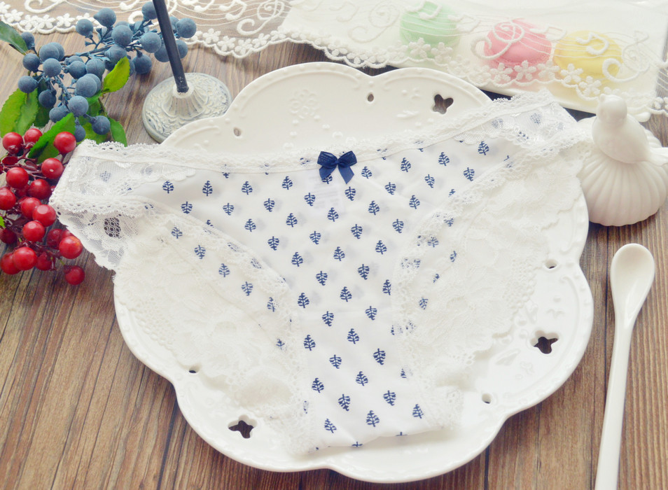 Slip jeunesse sexy en soie Ice - Ref 642262 Image 5