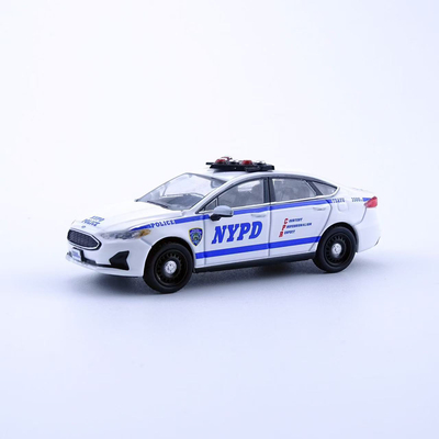 1/64 596 福特皇冠cv nypy 便衣警车黑色合金汽车模型