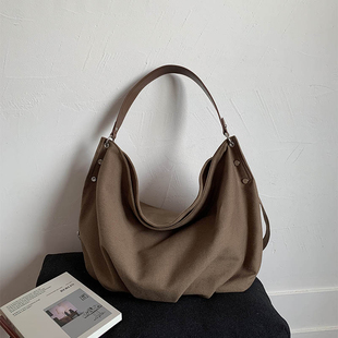 2026春夏新款单肩包大容量百搭托特包手提帆布包橄榄绿色