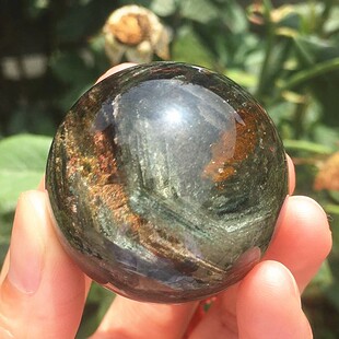 纯天然水晶景球 彩幽灵聚宝盆 红绿幽灵共存特色水晶球摆件