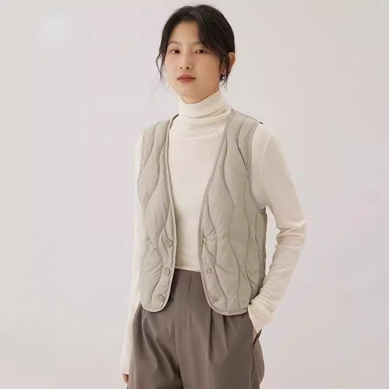 内胆搭轻薄羽绒V潮马甲坎肩羽绒女士舒适2024穿打底女背心百搭保