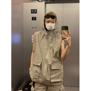 机能风马甲秋季男款连帽背心男无袖上衣高级感美式工装叠穿马夹薄