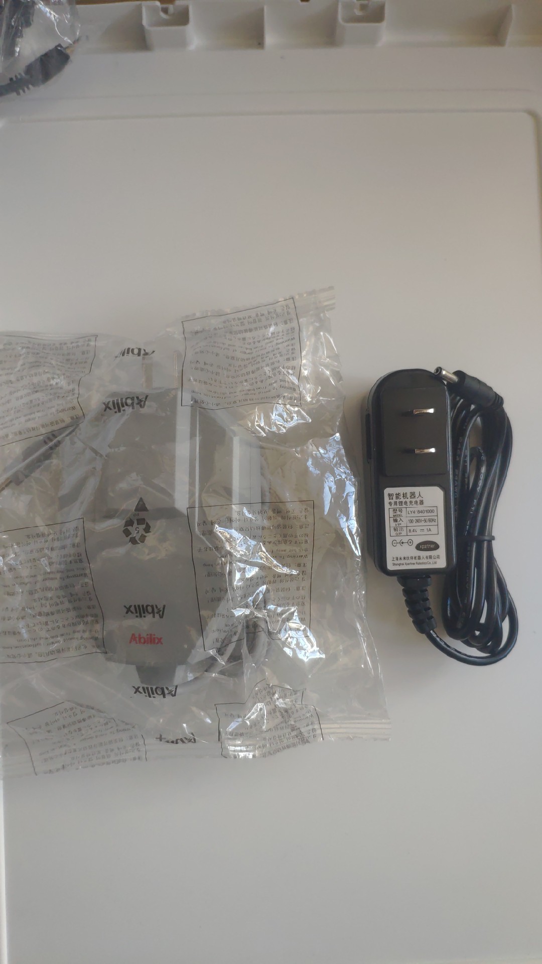 能力风暴氪二四六八268机器人c203sk201积木拼搭玩具配件充电器
