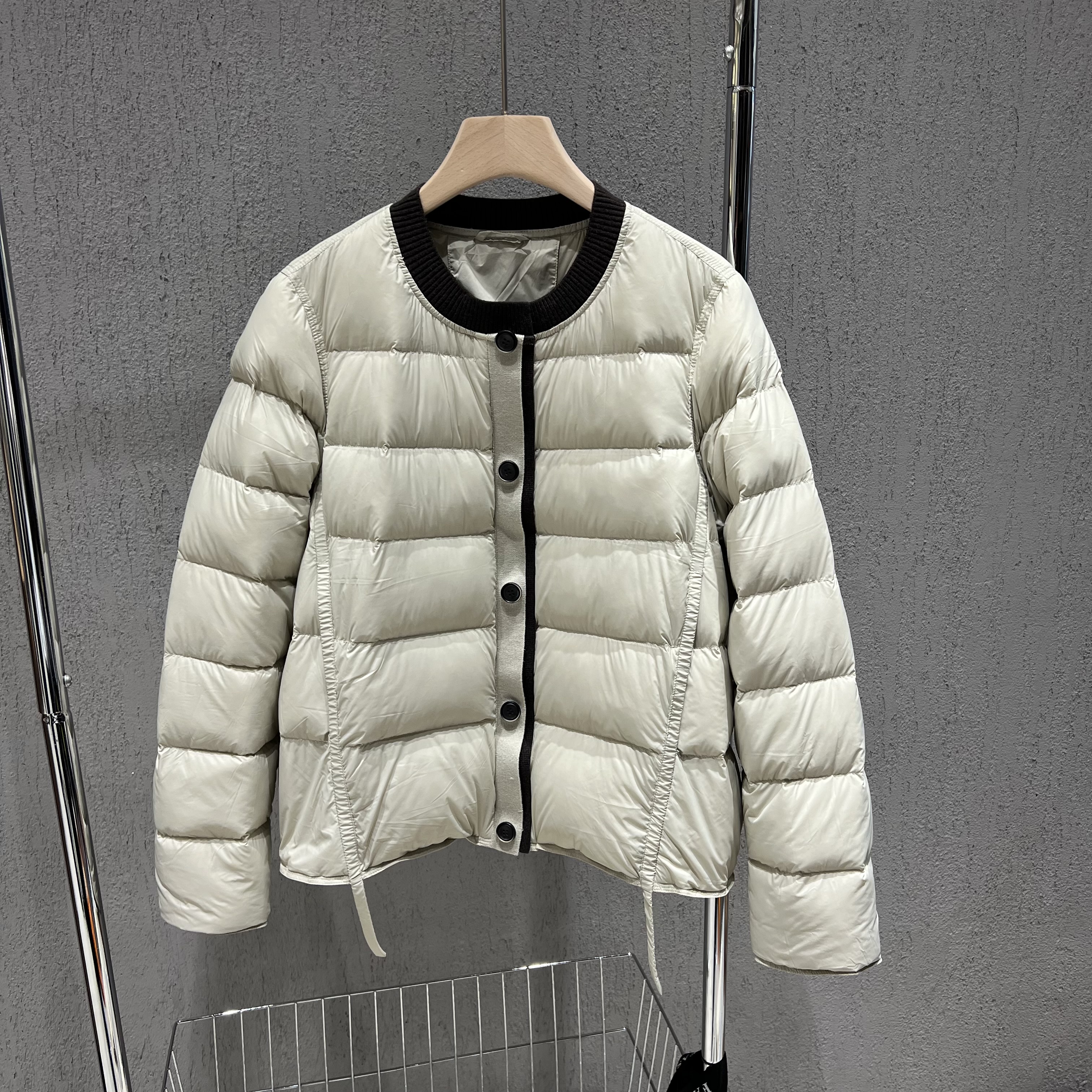 羽绒服女短款2025冬季新款韩版针织圆领90白鸭绒宽松休闲加厚外套