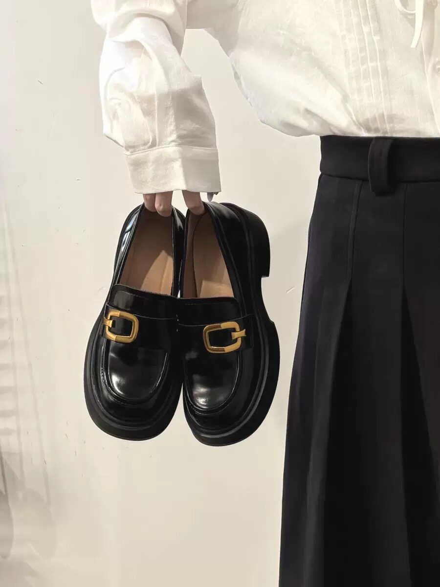 牛皮版真皮厚底乐福鞋2026春季新款方扣粗跟单鞋女英伦风小皮鞋