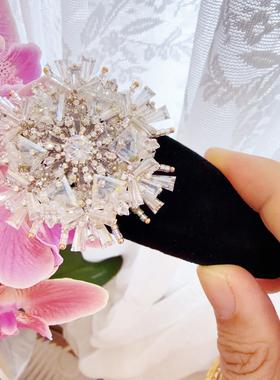 佳丽韩国RO代购奢华水晶手工水钻雪花花朵赫本风黑色夹子头饰发饰