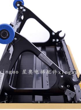 扶梯配件三菱扶梯梯级K型J619103A000G13FTG2不锈钢梯级踏板