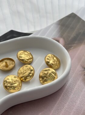 小香风CHANCE金属圆形纽扣