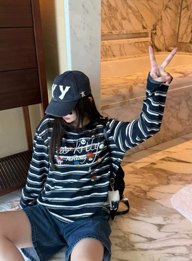 欧货2026春季新款时尚休闲百搭刺绣字母KT猫咪条纹T恤宽松上衣女