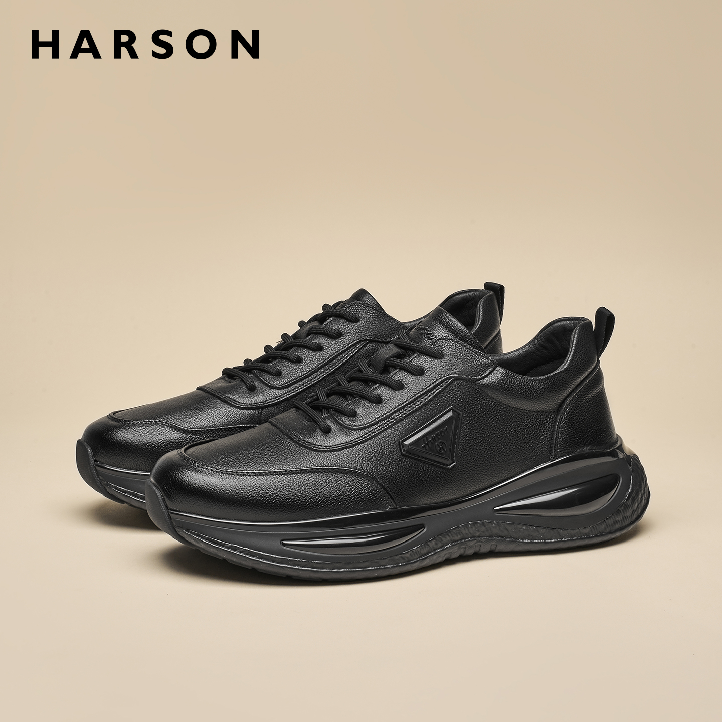 哈森2025春秋季新款真皮休闲鞋