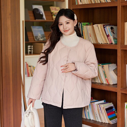 2026新款大码轻薄羽绒服女200斤胖mm圆领宽松保暖90白鸭绒外套冬