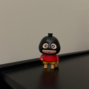 车载摆件创意搞怪打劫小新客厅桌面玩偶摆件车尾中控台手办礼物潮