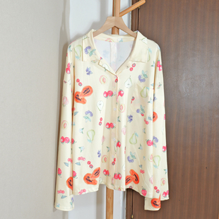 上衣韩版 休闲风女装 显瘦口袋简约时尚 衬衫 潮 宽松翻领水果印花长袖
