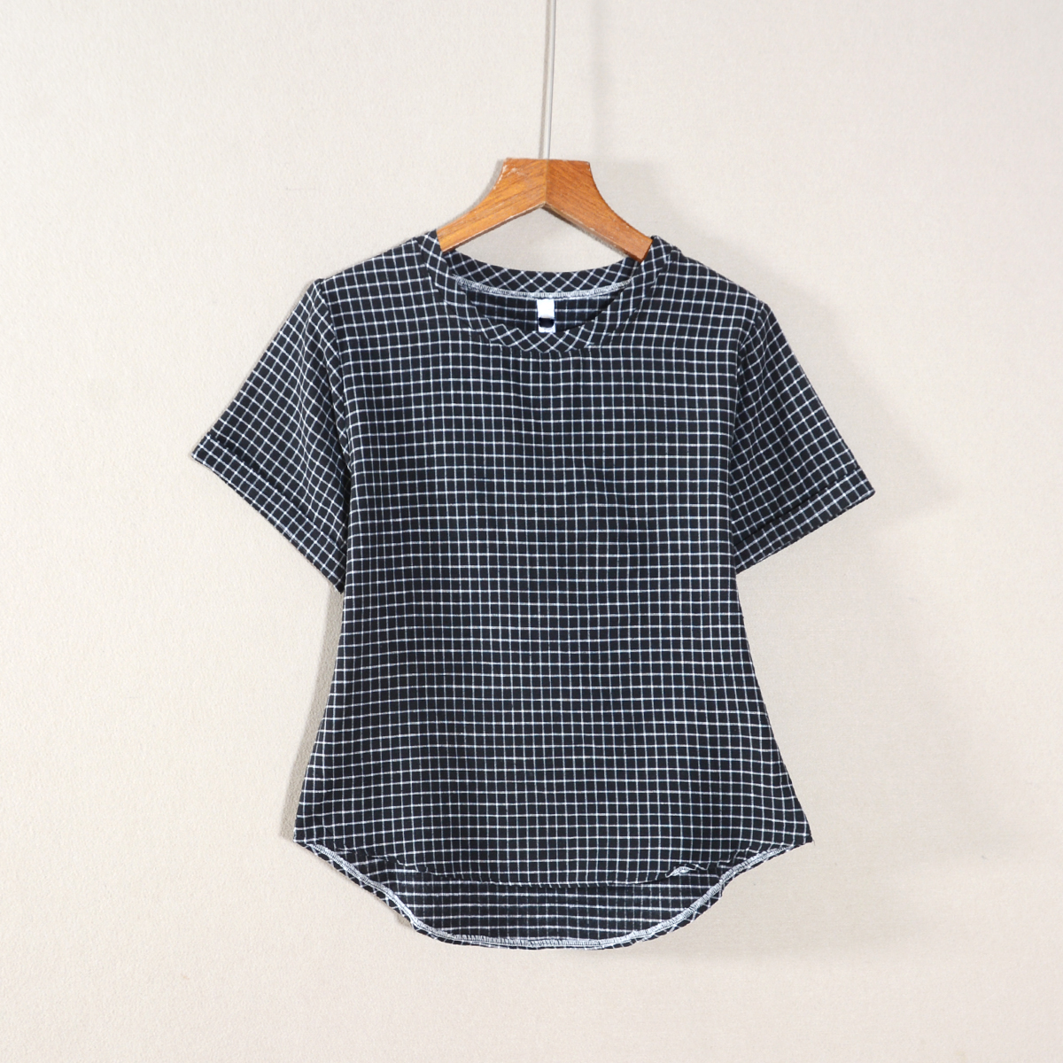 2025年秋款新品女装休闲风短袖印花修身显瘦套头T恤衫圆领时尚潮