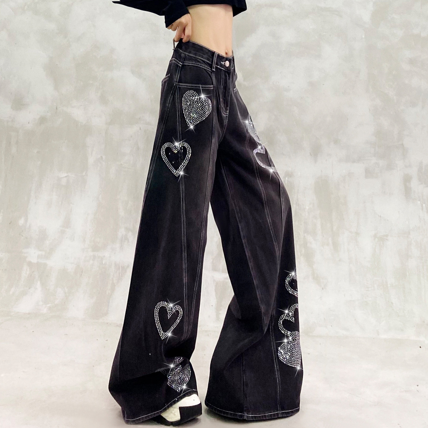 闪亮烫钻装饰休闲牛仔裤女秋新款高腰宽松显瘦百搭直筒阔腿拖地裤