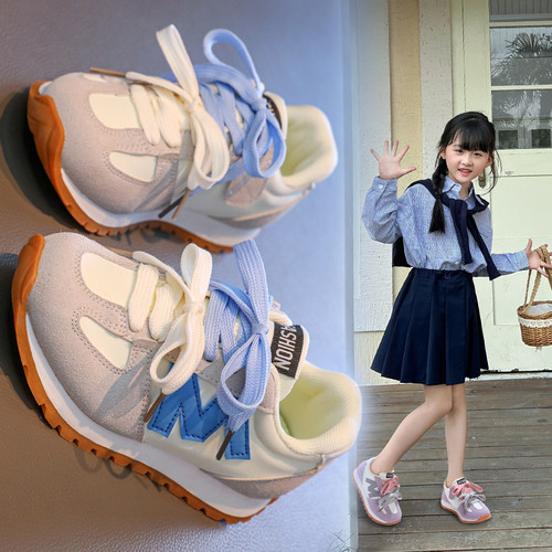 儿童皮面运动鞋透气软底德训跑鞋