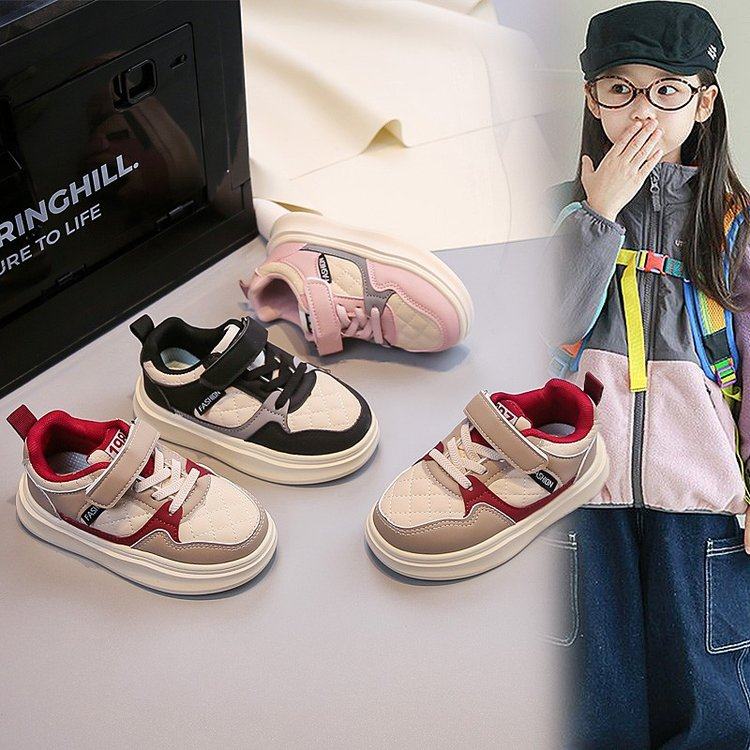 巴布豆同款儿童透气防滑熊猫板鞋