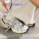 V2K Runtekk 白银复古减震防滑女子低帮跑步鞋 Nike FD0736 100