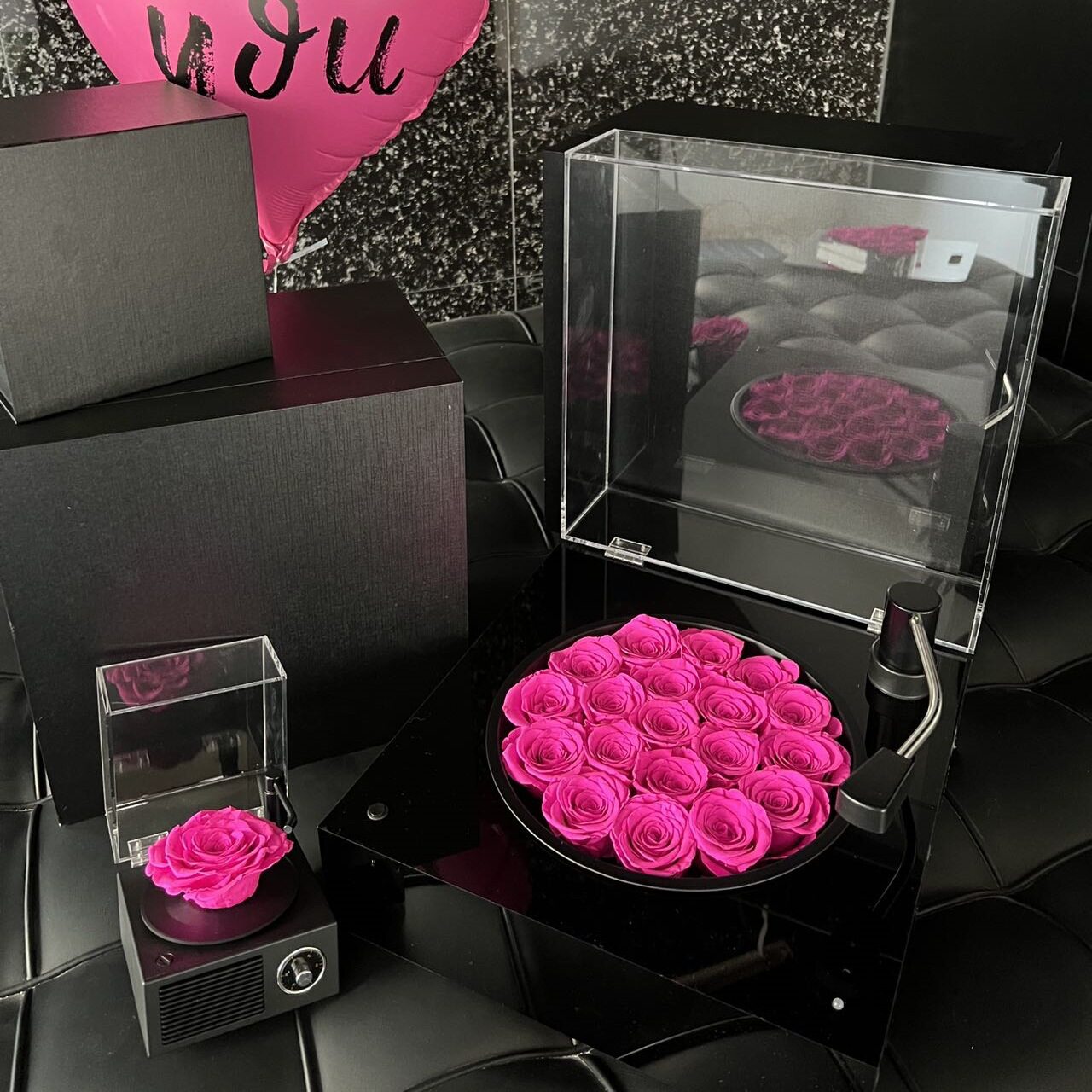 情人节永生花留声机玫瑰真花复古音乐盒蓝牙音箱花盒