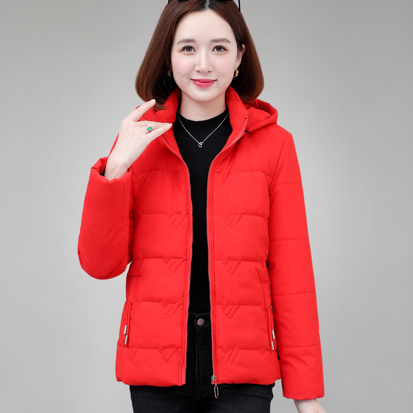 加绒棉服女款冬季2025新款妈妈洋气红色加厚版外套小个子显瘦棉袄