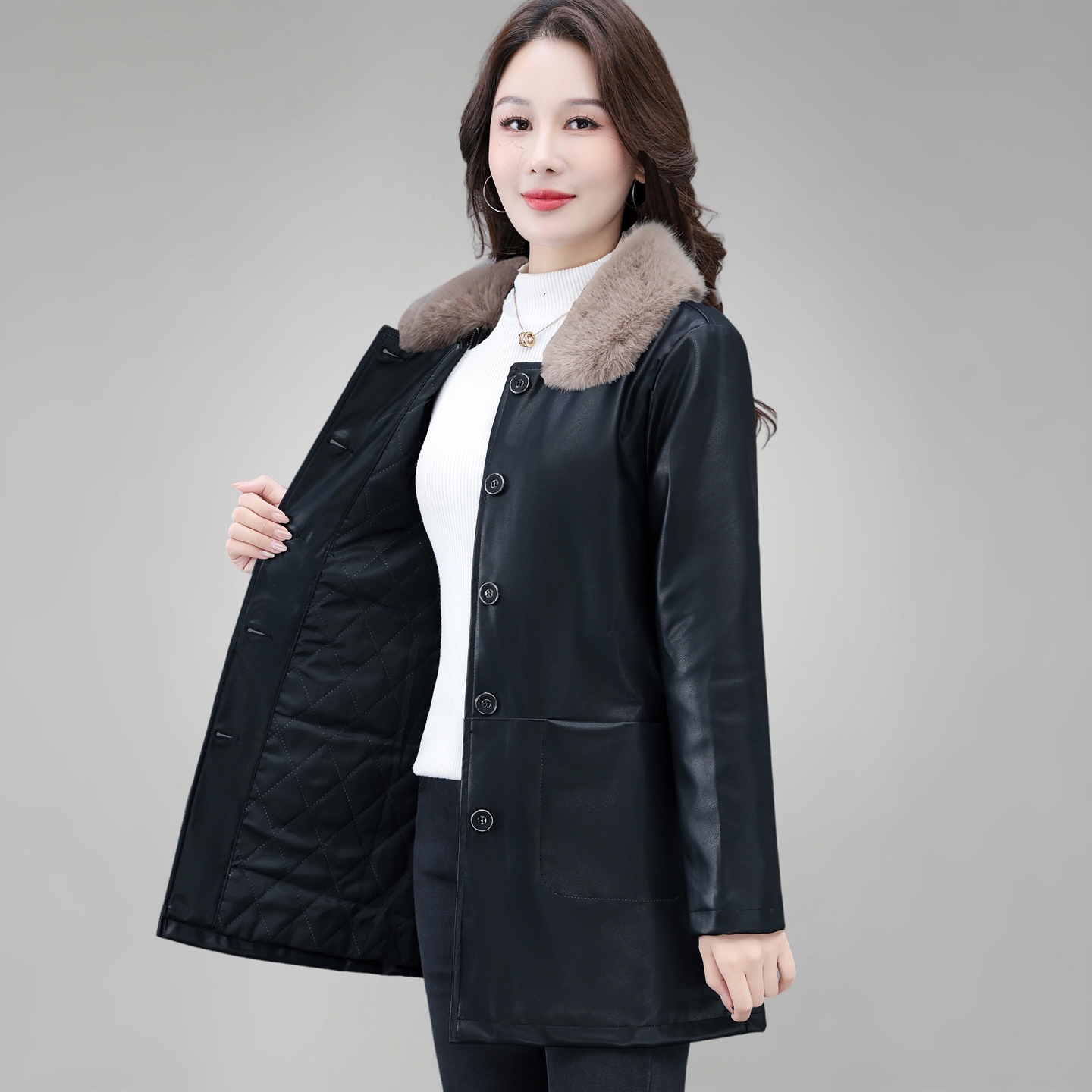中年皮衣女皮款外套夹棉妈妈皮袄
