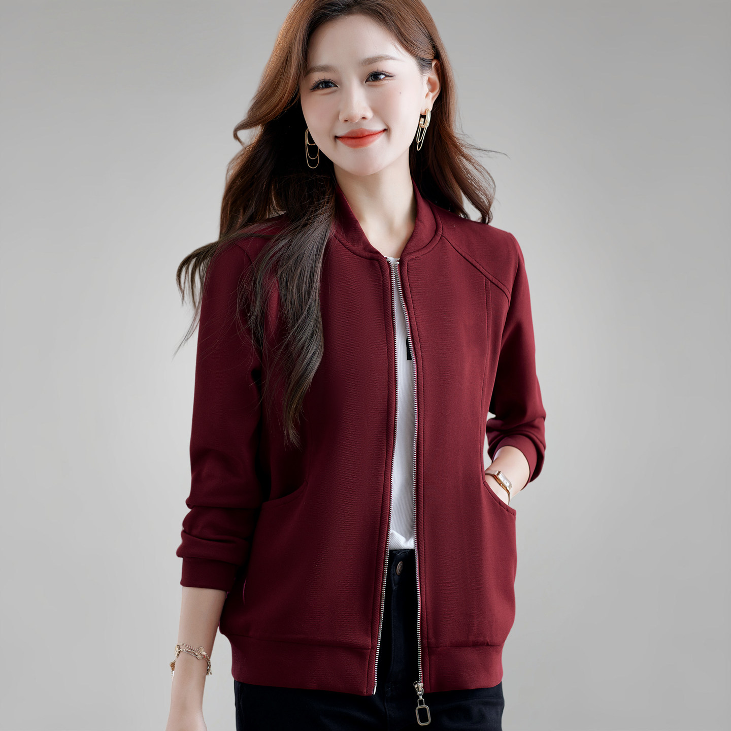 春装外套女士拉链开衫2026新款休闲妈妈装夹克上衣时尚立领棒球服