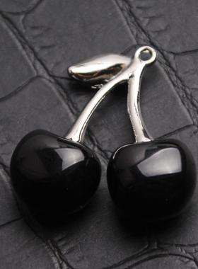 黑色樱桃项链女潮网红锁骨链ins冷淡风颈链嘻哈装饰配饰钛钢链子