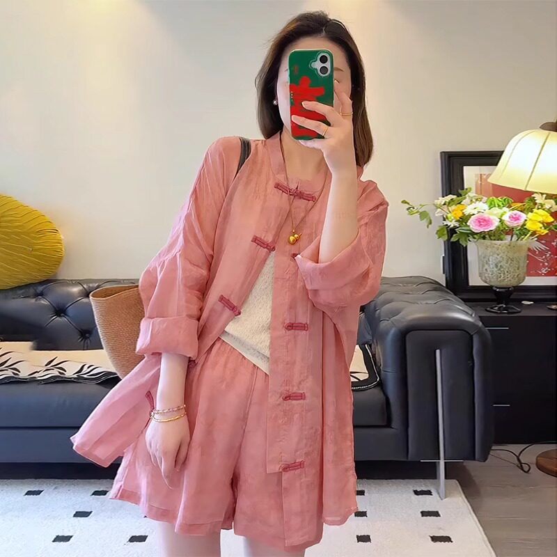 纯欲风宽松减龄藏修开衫上衣阔腿小短裤两件套高级感甜美时尚套装,女装/女士精品,大码套装,淘宝优惠券,粉丝福利购,淘宝优惠卷