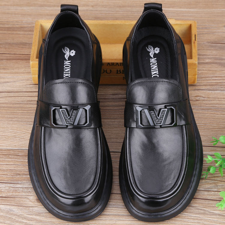 2025秋季新款男鞋商务休闲皮鞋厚底真皮大头皮鞋时尚潮鞋套脚舒适