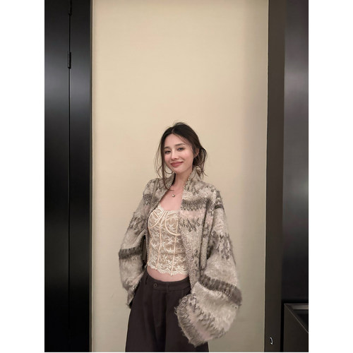 NanaByNana【爱丁堡冬】重工羊毛毛衣女冬宽松拉毛提花开衫上衣