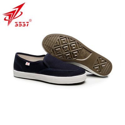 3537休息男性低帮透气帆布鞋