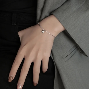 925纯银LUCKY豆豆字母手链女韩版 小众网红冷淡风 学生简约方牌个性