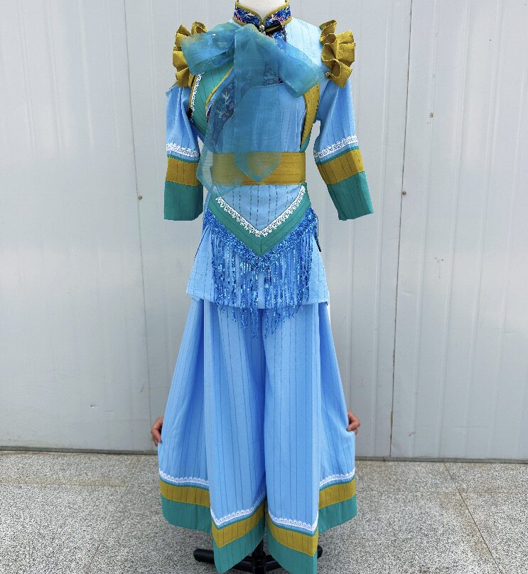 新款彝族服装女少数民族服饰阿诗玛舞蹈演出服舞台表演服撒尼套装