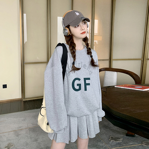 休闲减龄运动风穿搭灰色长袖上衣套装女春夏秋好看百褶短裙两件套图片