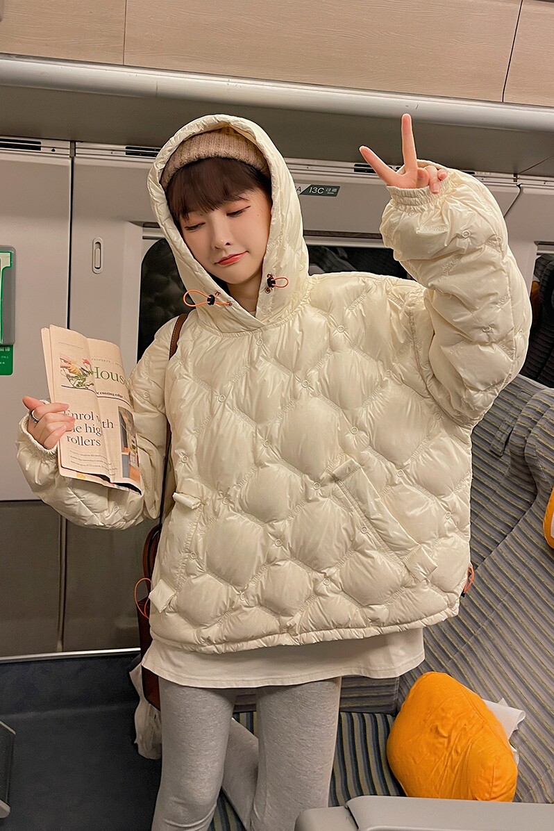 三色四码现货，菱格套头羽绒服羽绒卫衣151-3383-P200-K298,女装羽绒服,淑塔可可
