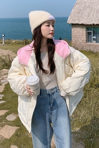 【新款现货】，四码菱格字母绣花连帽羽绒服151-1288-P205-K298图片