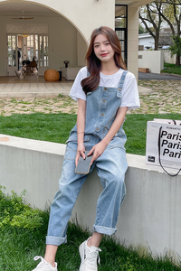 休闲牛仔背带裤女2024夏季新款设计感小众网红减龄显瘦直筒连体裤图片