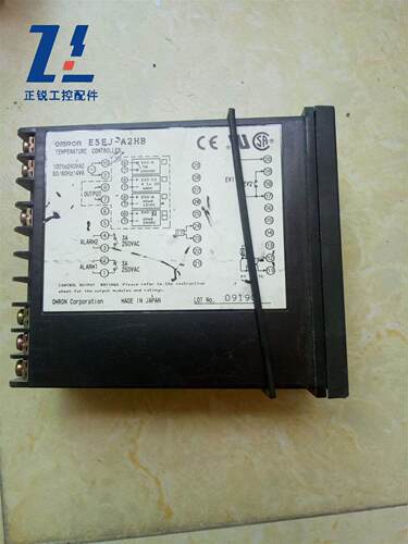 议价温控器E5EJ-A2HB温度控制器温控仪